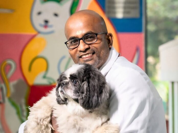 Dr. Prabhakaran Palanichamy, Senior Veterinary Expert, DCC Hospital