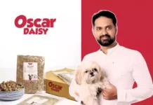 Oscar Daisy: Dog eagerly eating from a bowl of fresh pet food