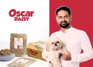 Oscar Daisy: Dog eagerly eating from a bowl of fresh pet food